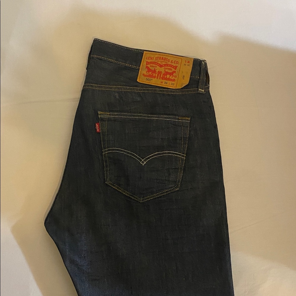Like New Mens Original Levis 501 Dark Blue